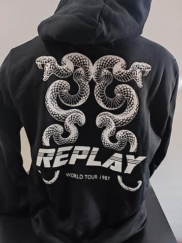 Other: Sweatshirt, color - Multicolored, With a hood at lalafo.rs — 9 Other: Sweatshirt, color - Multicolored, With a hood — 9