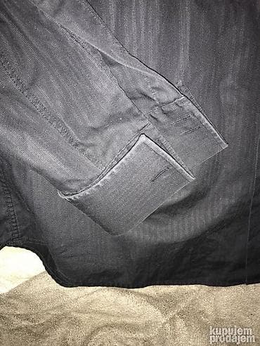 Original Hugo Boss kosulja 42/43 100% cotton Crna je u ramenima 49cm na lalafo.rs — 5 Original Hugo Boss kosulja 42/43 100% cotton Crna je u ramenima 49cm — 5
