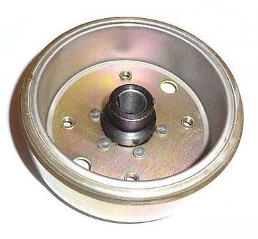 Zamašnjak/rotor za skuter – tip Minarelli Horizontal - Metalni rotor na lalafo.rs Zamašnjak/rotor za skuter – tip Minarelli Horizontal - Metalni rotor