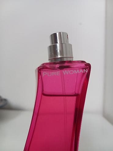 Perfumes: Bruno Banani Pure Woman edt, 60ml Vidi se preostala količina Kod 2283 at lalafo.rs — 3 Perfumes: Bruno Banani Pure Woman edt, 60ml Vidi se preostala količina Kod 2283 — 3