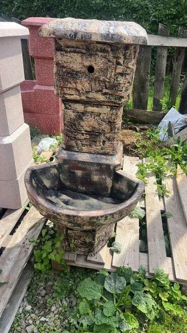 Baštenske česme: Betonska česma – Okruglo korito kamen NOVO 💧🌿 Opis proizvoda na lalafo.rs — 2 Baštenske česme: Betonska česma – Okruglo korito kamen NOVO 💧🌿 Opis proizvoda — 2