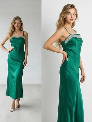 Svečana duga haljina sa tankim bretelama i ukrasnim štras po gornjem na lalafo.rs — 3 Svečana duga haljina sa tankim bretelama i ukrasnim štras po gornjem — 3