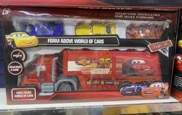 Autići: Munja Mekvin kamion transporter sa autićima Munja Mekvin je savršen na lalafo.rs — 1 Autići: Munja Mekvin kamion transporter sa autićima Munja Mekvin je savršen — 1