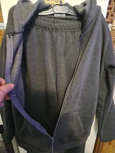 Komplet trenerka – tamnosiva - Dvoje: dukserica sa rajsferšlusom i na lalafo.rs — 3 Komplet trenerka – tamnosiva - Dvoje: dukserica sa rajsferšlusom i — 3