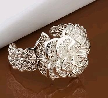 PRELEPE KVALITETNE POSREBRENE RAZNOVRSNE ČVRSTE PODESIVE NARUKVICE SA na lalafo.rs — 1 PRELEPE KVALITETNE POSREBRENE RAZNOVRSNE ČVRSTE PODESIVE NARUKVICE SA — 1