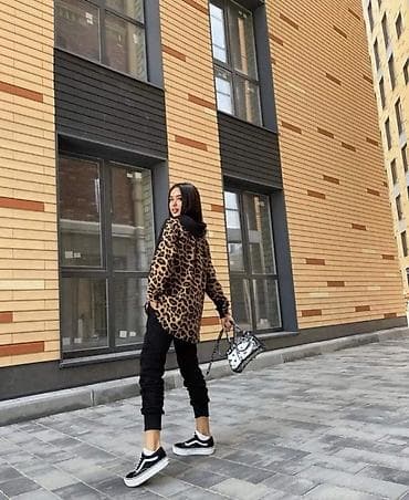 Komplet4200din
Vel:s m l
Sreda model stize rezervisite na vreme na lalafo.rs — 4 Komplet4200din
Vel:s m l
Sreda model stize rezervisite na vreme — 4