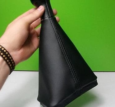 SEAT ALHAMBRA kožica menjača - Restajling - NOVO PULSAR – SINCE na lalafo.rs SEAT ALHAMBRA kožica menjača - Restajling - NOVO PULSAR – SINCE