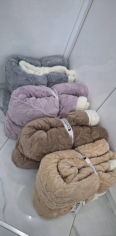 Blankets and Bedspreads: Krznene deke - Ultra mekane, dvoslojne deke: spolja sa reljefnim at lalafo.rs — 8 Blankets and Bedspreads: Krznene deke - Ultra mekane, dvoslojne deke: spolja sa reljefnim — 8