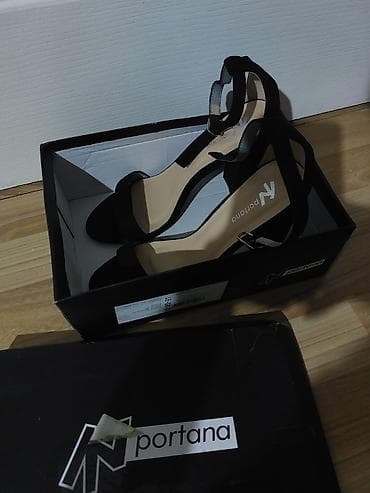 Crne sandale na štiklu, Inportana.🐈⬛ Nošene par puta, u odličnom na lalafo.rs — 4 Crne sandale na štiklu, Inportana.🐈⬛ Nošene par puta, u odličnom — 4