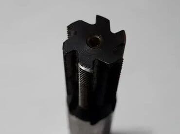 Milling Cutters: Glodalo za milimetarski navoj sa korakom 2 (4437) JAL ZB 20x32x2 at lalafo.rs β 5 Milling Cutters: Glodalo za milimetarski navoj sa korakom 2 (4437) JAL ZB 20x32x2 β 5