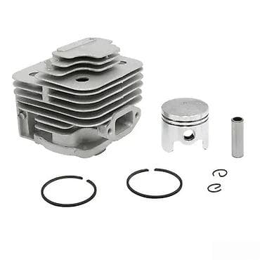 Set cilindar + klip za motorne testere Opis proizvoda: - Komplet za na lalafo.rs Set cilindar + klip za motorne testere Opis proizvoda: - Komplet za