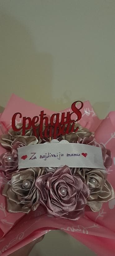 Romantičan buket od satenskih ruža – ručni rad - Raskošan aranžman od na lalafo.rs — 2 Romantičan buket od satenskih ruža – ručni rad - Raskošan aranžman od — 2