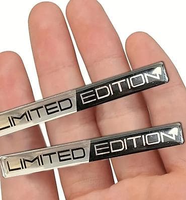 Nalepnica/bedž “LIMITED EDITION” za auto - Ukrasna 3D oznaka za na lalafo.rs Nalepnica/bedž “LIMITED EDITION” za auto - Ukrasna 3D oznaka za