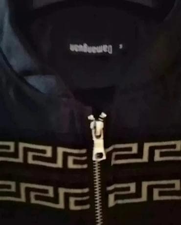 Jakna vel.m u skoro novom stanju na lalafo.rs — 4 Jakna vel.m u skoro novom stanju — 4