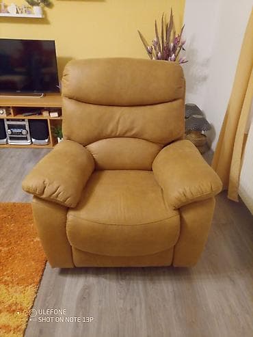Električna recliner fotelja – boja karamela - Mekana tapacirana na lalafo.rs — 1 Električna recliner fotelja – boja karamela - Mekana tapacirana — 1