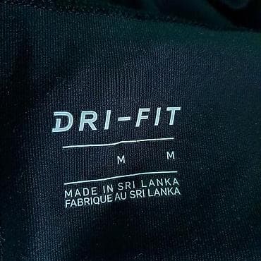 Helanke nike, vel. M, dri-fit marka: nike veličina: m materijal na lalafo.rs — 4 Helanke nike, vel. M, dri-fit marka: nike veličina: m materijal — 4