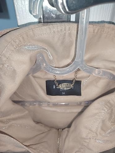 Bež ženska jakna/parkica sa kapuljačom – Mango Basic, veličina 34 - na lalafo.rs — 3 Bež ženska jakna/parkica sa kapuljačom – Mango Basic, veličina 34 - — 3