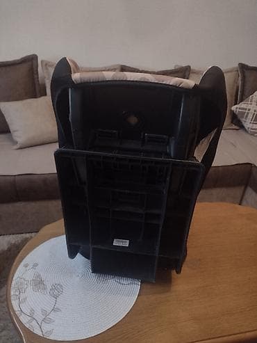 Children's Electric Cars: Auto sedište NANIA 0-25 Kg - Auto sedište NANIA Od 0-109-18 at lalafo.rs — 4 Children's Electric Cars: Auto sedište NANIA 0-25 Kg - Auto sedište NANIA Od 0-109-18 — 4