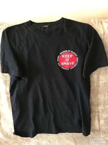 Original DIESEL majica M 100% cotton Ramena 45cm, duzina 70cm TOP na lalafo.rs Original DIESEL majica M 100% cotton Ramena 45cm, duzina 70cm TOP