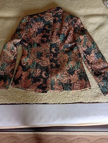 dve suknje po: Ženski sako M. Korina by Korina Pro - Materijal: bogati žakard sa at lalafo.rs — 6 dve suknje po: Ženski sako M. Korina by Korina Pro - Materijal: bogati žakard sa — 6