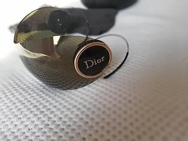 Dior sport1 suncane naocare odlicno stanje 15000 din naocare su unisex na lalafo.rs — 3 Dior sport1 suncane naocare odlicno stanje 15000 din naocare su unisex — 3