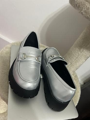 Srebrne ženske mokasine sa platformom - Materijal: glatka sintetička at lalafo.rs — 2 Srebrne ženske mokasine sa platformom - Materijal: glatka sintetička — 2