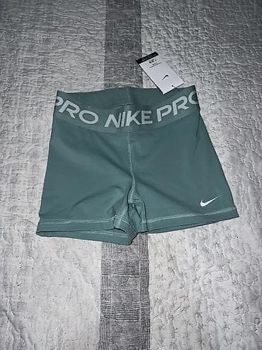 pantalone butiku ali: Nike Pro Women's 3" Shorts vel. S i M NOVO
CZ na lalafo.rs — 3 pantalone butiku ali: Nike Pro Women's 3" Shorts vel. S i M NOVO
CZ — 3