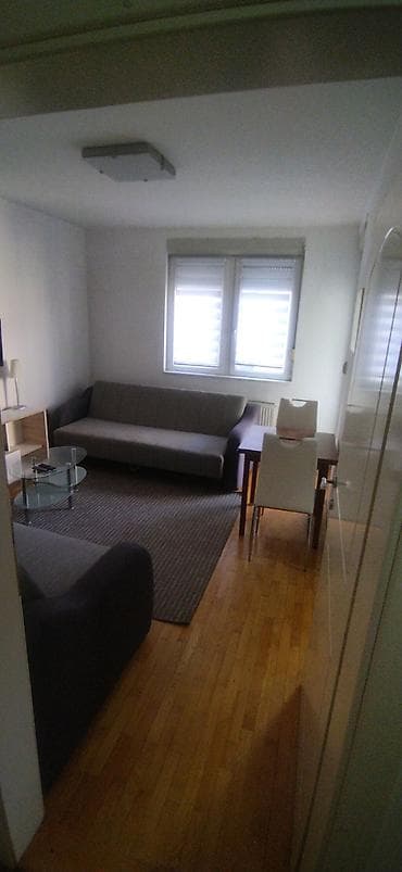 dve suknje po: Jednoiposobanstan sa funkcionalnim rasporedom i kompletnim nameštajem na lalafo.rs — 1 dve suknje po: Jednoiposobanstan sa funkcionalnim rasporedom i kompletnim nameštajem — 1