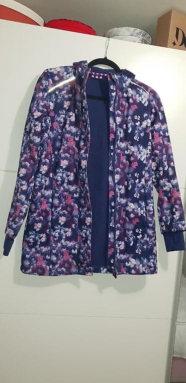 Jakna ski tamno plava na cvetove,lepa sara.Na rajfislus i čičak.Ima na lalafo.rs — 3 Jakna ski tamno plava na cvetove,lepa sara.Na rajfislus i čičak.Ima — 3