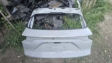 GEPEK VRATA 9Y0 ZA PORSCHE CAYENNE | Porsche Cayenne gepek vrata na lalafo.rs GEPEK VRATA 9Y0 ZA PORSCHE CAYENNE | Porsche Cayenne gepek vrata