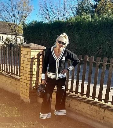 Univerzalna vel.za l, xl
4500 na lalafo.rs — 3 Univerzalna vel.za l, xl
4500 — 3