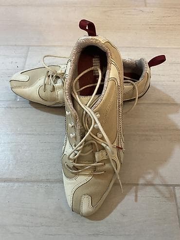 Puma sportske patike dobro očuvane – bež/krema ton sa detaljima u na lalafo.rs Puma sportske patike dobro očuvane – bež/krema ton sa detaljima u