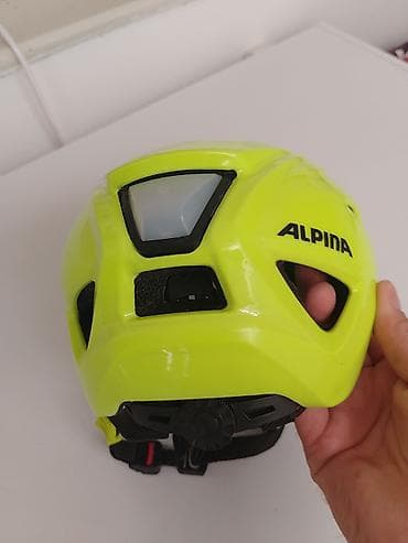 Oprema za bicikliste: Alpina biciklistička kaciga – fluorescentno žuta obim 50-55 - Brend na lalafo.rs — 5 Oprema za bicikliste: Alpina biciklistička kaciga – fluorescentno žuta obim 50-55 - Brend — 5