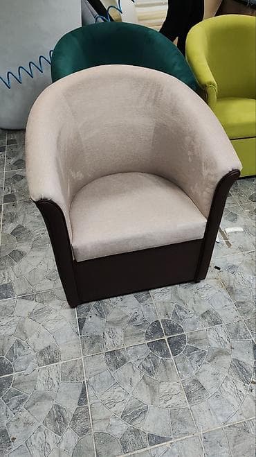 eko koza sa: Klub fotelje potkovice Rucno radjene,cvrste konstrukcije. Veoma na lalafo.rs — 1 eko koza sa: Klub fotelje potkovice Rucno radjene,cvrste konstrukcije. Veoma — 1