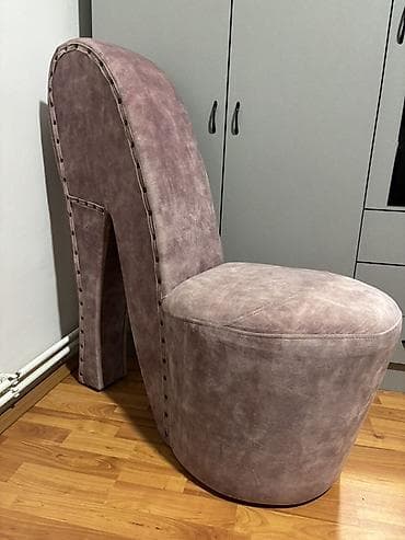 Table bases: 👠 Fotelja u obliku štikle – kao nova ✨ Atraktivna i moderna fotelja at lalafo.rs — 2 Table bases: 👠 Fotelja u obliku štikle – kao nova ✨ Atraktivna i moderna fotelja — 2