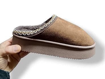 Ugg obuća 39, bоја - Braon na lalafo.rs — 1 Ugg obuća 39, bоја - Braon — 1