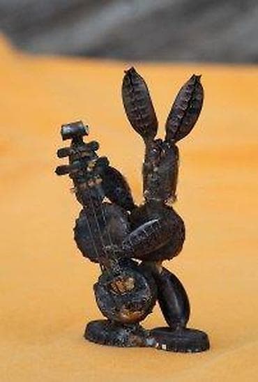 Jedinstvena skulptura u steampunk stilu. Izuzetno delo, tzv „ na lalafo.rs Jedinstvena skulptura u steampunk stilu. Izuzetno delo, tzv „