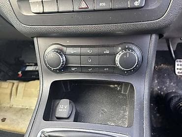 KLIMATRONIK W176 W246 ZA MERCEDES BENZ A KLASA, A 140, A 150 . OD na lalafo.rs KLIMATRONIK W176 W246 ZA MERCEDES BENZ A KLASA, A 140, A 150 . OD