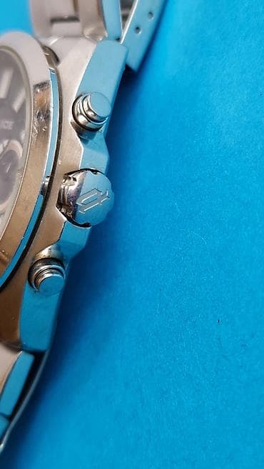 Police muški ručni sat – model PL.12890J (oznaka na poklopcu: 12890J) na lalafo.rs — 9 Police muški ručni sat – model PL.12890J (oznaka na poklopcu: 12890J) — 9