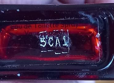 zenske original guess: Elizabeth Arden Always Red – Eau de Toilette Spray, 30ml Samo proban na lalafo.rs — 2 zenske original guess: Elizabeth Arden Always Red – Eau de Toilette Spray, 30ml Samo proban — 2