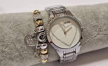 Cena 3000dinDobija se u kutiji na lalafo.rs — 6 Cena 3000dinDobija se u kutiji — 6