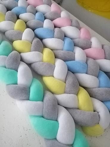 Pletenica za krevetac.Duzina 120 cm.Cena 2000 din na lalafo.rs — 1 Pletenica za krevetac.Duzina 120 cm.Cena 2000 din — 1