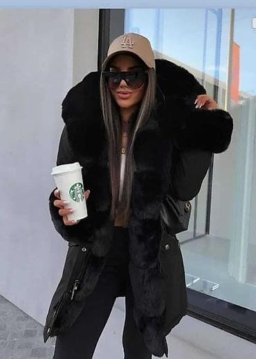 Prodajna /hit ponuda ❄️ MUST HAVE za zimu ❄️ Jakne obložene krznom 📏 S na lalafo.rs Prodajna /hit ponuda ❄️ MUST HAVE za zimu ❄️ Jakne obložene krznom 📏 S