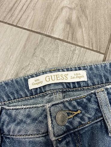zenske original guess: GUESS ženske farmerke – model Tapered High Mom Jean - Brend: GUESS na lalafo.rs — 2 zenske original guess: GUESS ženske farmerke – model Tapered High Mom Jean - Brend: GUESS — 2
