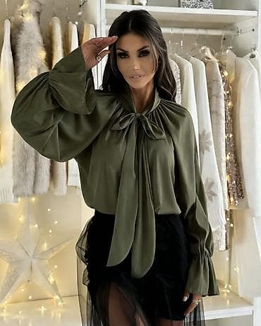 Kosulje
Cena 2200
Uni vel.
V17 na lalafo.rs Kosulje
Cena 2200
Uni vel.
V17