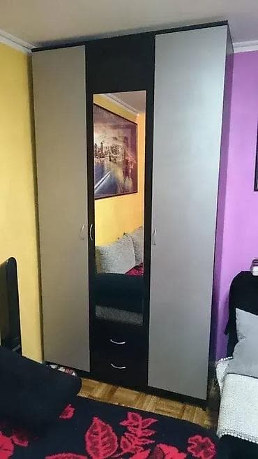 Ormar 32 🚪 Materijal i dekor: Izrađuje se od univera debljine 18 mm na lalafo.rs — 1 Ormar 32 🚪 Materijal i dekor: Izrađuje se od univera debljine 18 mm — 1