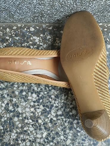 Unisa original pletene skupocene cipele br.39 SNIZENJE.Pogledajte i at lalafo.rs — 4 Unisa original pletene skupocene cipele br.39 SNIZENJE.Pogledajte i — 4