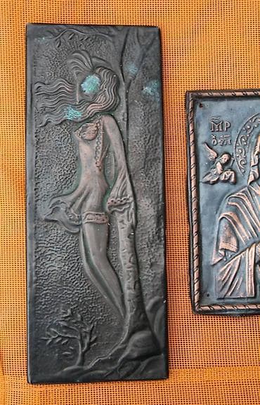 Antiques: Art Deco bakar reljef – devojka ispod drveta, međuratni period at lalafo.rs — 1 Antiques: Art Deco bakar reljef – devojka ispod drveta, međuratni period — 1