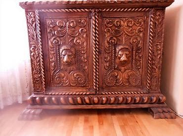 Stilski klub stolovi: Stilska komoda,italijanska renesansa,puno drvo na lalafo.rs — 1 Stilski klub stolovi: Stilska komoda,italijanska renesansa,puno drvo — 1