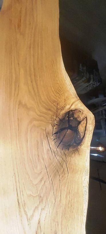 cepaci za drva: Ploča stola izrađena od punog drveta sa centralnim umetkom od crne na lalafo.rs — 1 cepaci za drva: Ploča stola izrađena od punog drveta sa centralnim umetkom od crne — 1